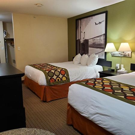 Super 8 By Wyndham Edmonton International Airport Hotel Leduc Eksteriør billede